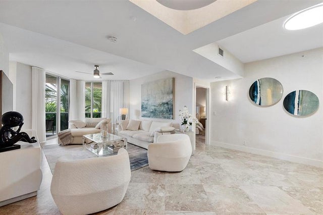 3 of 41 - 3100 N Ocean Blvd 406, Fort Lauderdale, FL