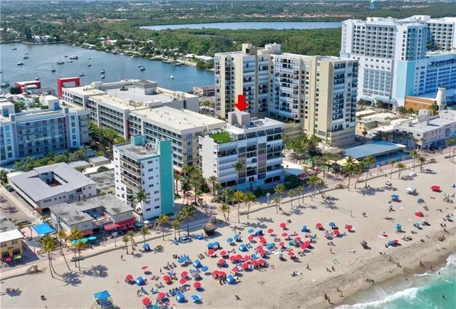 3 of 52 - 851 N Surf Rd 502, Hollywood, FL