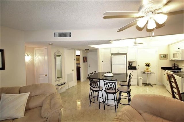 3 of 37 - N/A, Lauderhill, FL