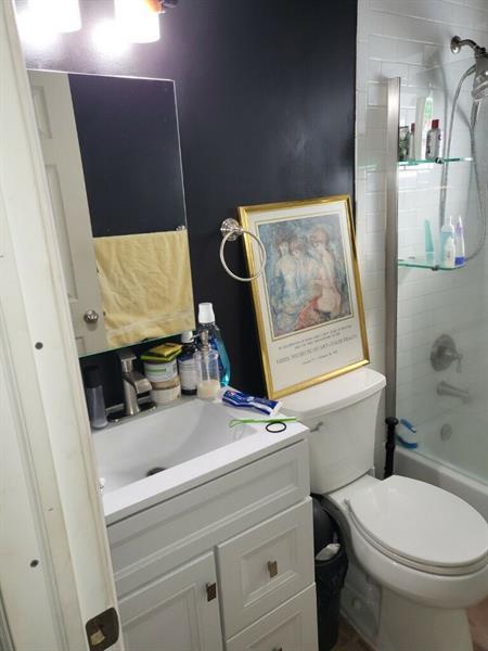 3 of 5 - 22 Sw 9th St, Hallandale, FL