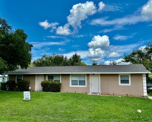 1 of 11 - 6602 Palomar Pkwy, Fort Pierce, FL