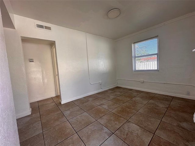 3 of 16 - 728 Sw 6th St, Dania, FL