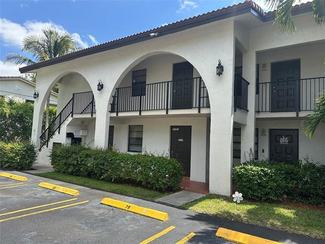 2 of 26 - 11676-11690 Nw 45th St, Coral Springs, FL