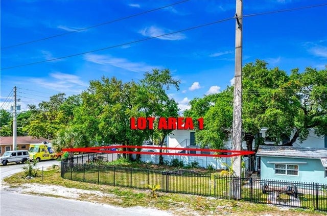 4 of 4 - 321 Ne 75th St, Miami, FL