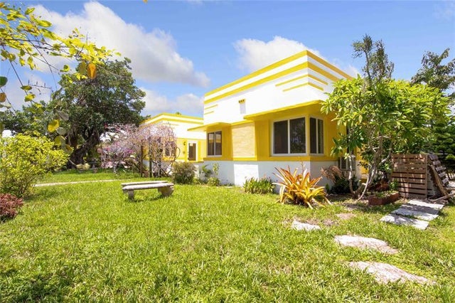 3 of 26 - 401-403 Ne 14th Ave, Fort Lauderdale, FL