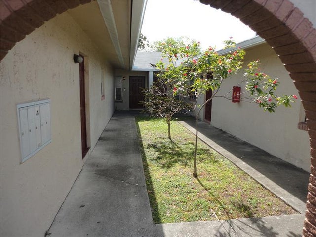2 of 17 - 3990 Nw 30th Ter, Lauderdale Lakes, FL
