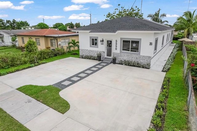 3 of 32 - 5250 Sw 18th St, West Park, FL