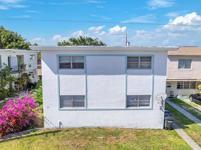 3 of 17 - 809 85th St, Miami Beach, FL