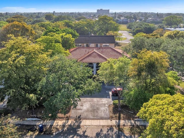 3 of 21 - 3501 Nw 114th Ln, Coral Springs, FL