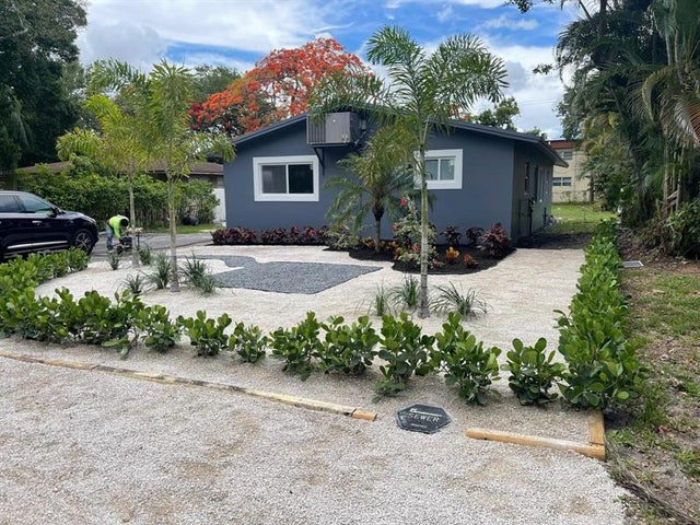 1 of 8 - 4021 Sw 54th Ct, Fort Lauderdale, FL