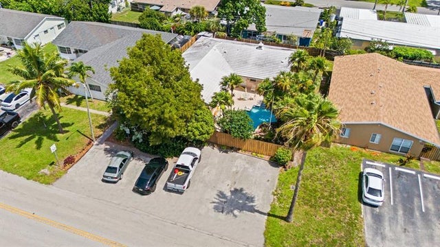 2 of 34 - 1681 Ne 56th St, Fort Lauderdale, FL