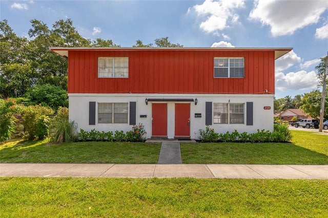 1 of 27 - 2120 Sw 18th Ave, Fort Lauderdale, FL