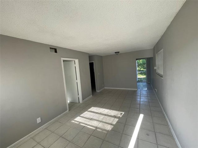 2 of 14 - 2301 Nw 23rd Ln #1-2, Fort Lauderdale, FL