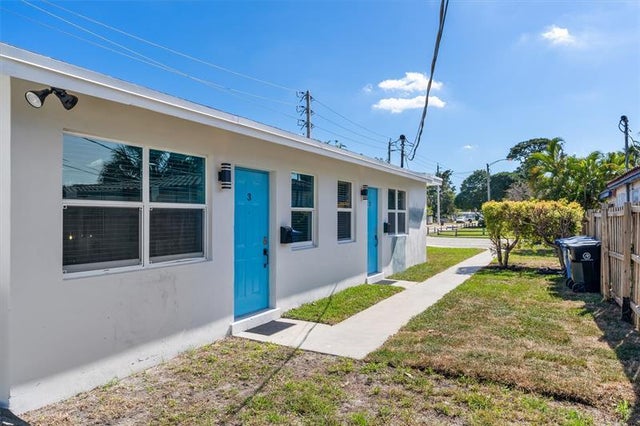 1 of 61 - 337 Sw 21st St #1-3, Fort Lauderdale, FL