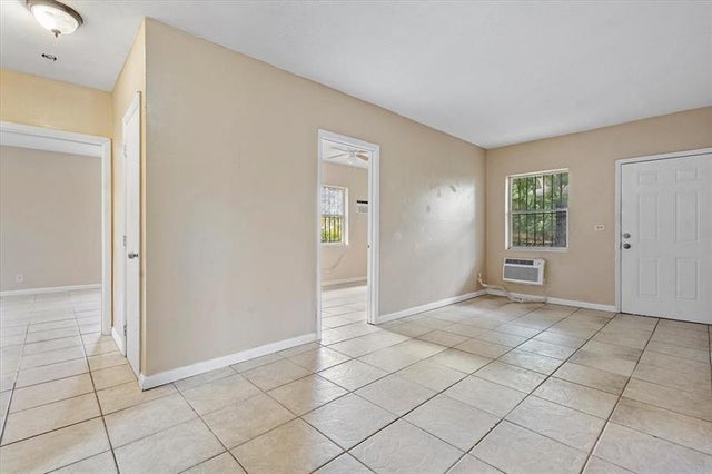 4 of 16 - 7530 Ne 3rd Ave, Miami, FL