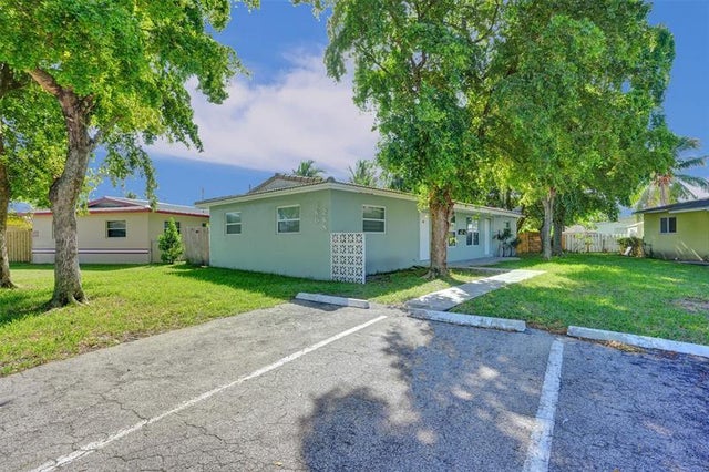 1 of 71 - 260-268 Ne 41st St, Oakland Park, FL