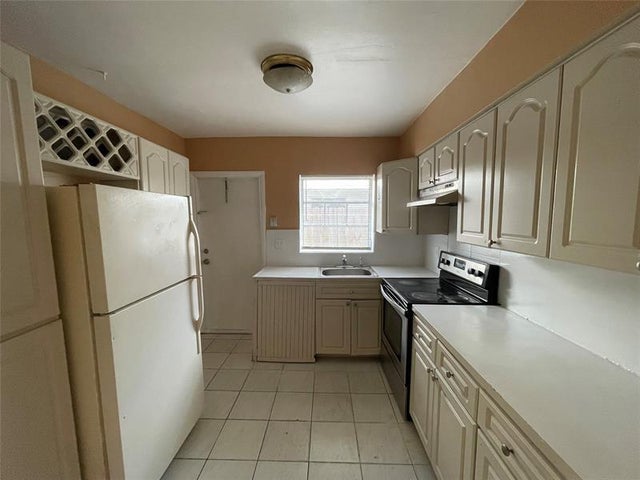4 of 22 - 1314-1316 Nw 8th Ave, Fort Lauderdale, FL