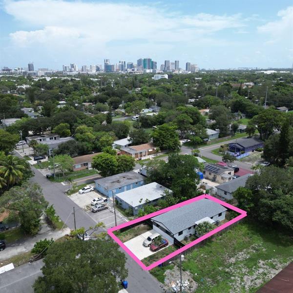 1 of 30 - 1810 Nw 9th St, Fort Lauderdale, FL