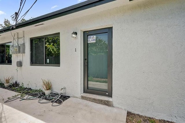 4 of 30 - 1810 Nw 9th St, Fort Lauderdale, FL
