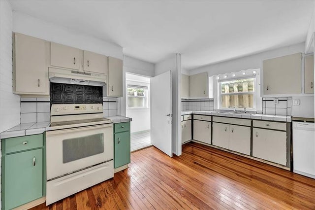4 of 15 - 1573 Ne 33rd St, Oakland Park, FL