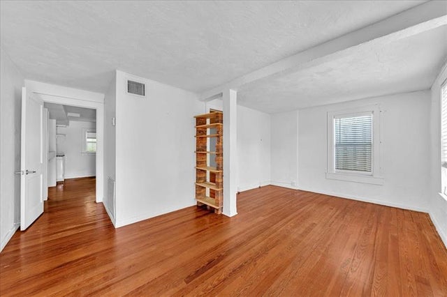 5 of 15 - 1573 Ne 33rd St, Oakland Park, FL