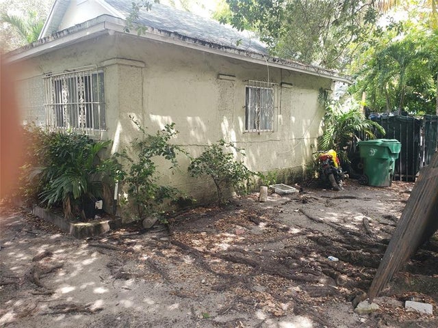 4 of 7 - 45 Ne 60 Street, Miami, FL