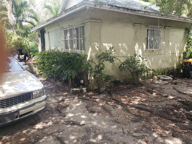 5 of 7 - 45 Ne 60 Street, Miami, FL