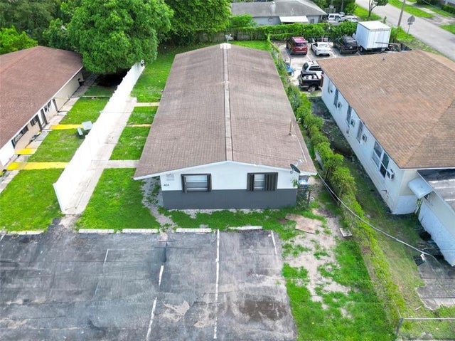 2 of 46 - 404 Ne 4th St #1-2, Pompano Beach, FL