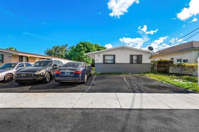 3 of 46 - 404 Ne 4th St #1-2, Pompano Beach, FL