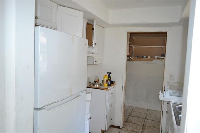 5 of 32 - 870 Sw 28th St, Fort Lauderdale, FL