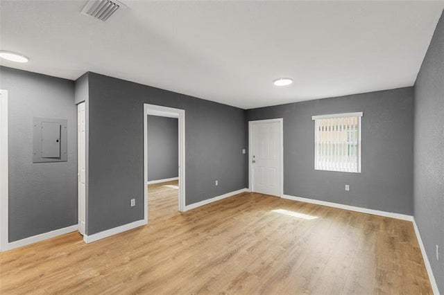 5 of 24 - 233 Nw 12th Ct, Pompano Beach, FL
