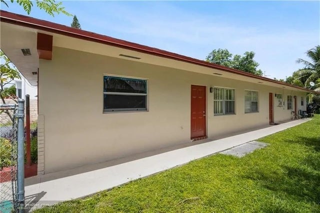 3 of 11 - 1142 Nw 6th Ave, Fort Lauderdale, FL
