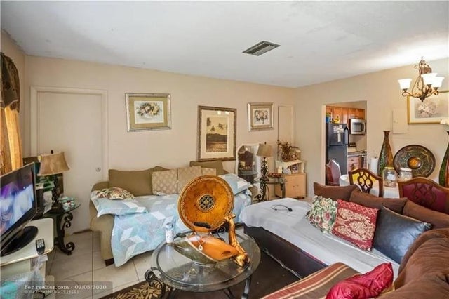 5 of 11 - 1142 Nw 6th Ave, Fort Lauderdale, FL