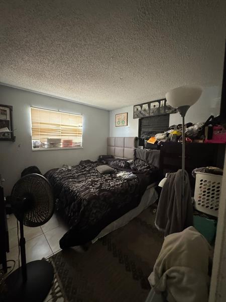 5 of 11 - 2610 Nw 14th St, Fort Lauderdale, FL