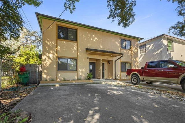 4024 Nw 23rd Ct, Miami