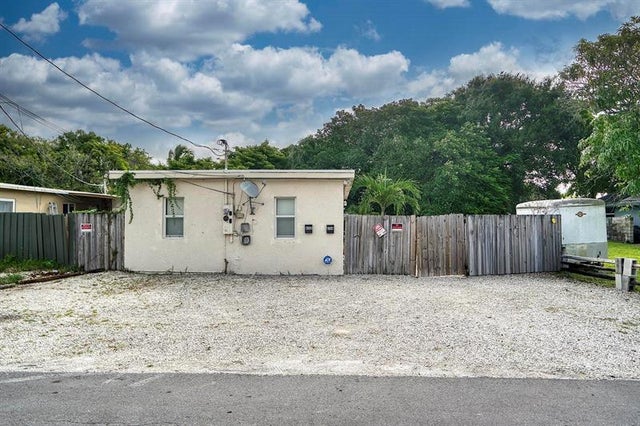 2 of 39 - 632-634 Nw 14th Ter, Fort Lauderdale, FL