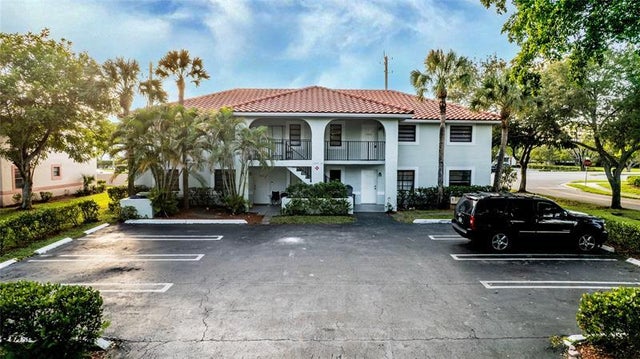 2 of 28 - 3600 Nw 116th Ter, Coral Springs, FL