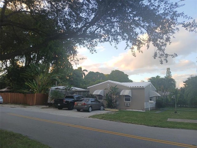 2 of 8 - 1246 Sw 4, Fort Lauderdale, FL