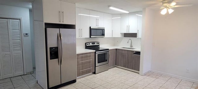 5 of 23 - 2245 Sheridan St, Hollywood, FL