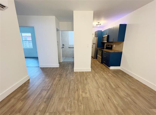 3 of 18 - 701 Nw 21st Ter, Fort Lauderdale, FL