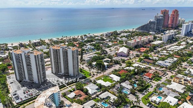 2 of 14 - 2713 Ne 33rd Ave, Fort Lauderdale, FL