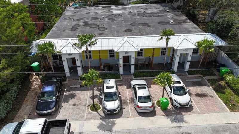 2221 Nw 64th Ave, Sunrise