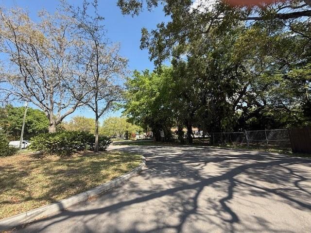 3 of 12 - 3340 Sw 15th Ave, Fort Lauderdale, FL