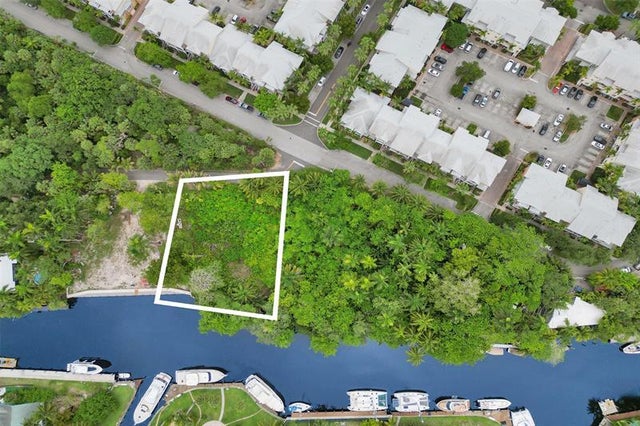 1 of 16 - 351 Sw 14th Way, Fort Lauderdale, FL