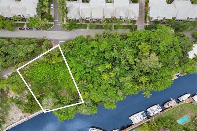 4 of 16 - 351 Sw 14th Way, Fort Lauderdale, FL