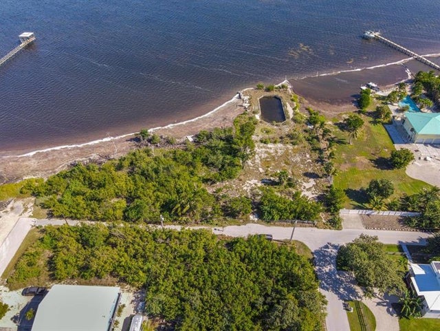 3 of 15 - 1261 Avenue A, Big Pine Key, FL