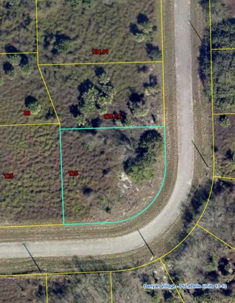 314 Phoenix Ter, Banyan Village