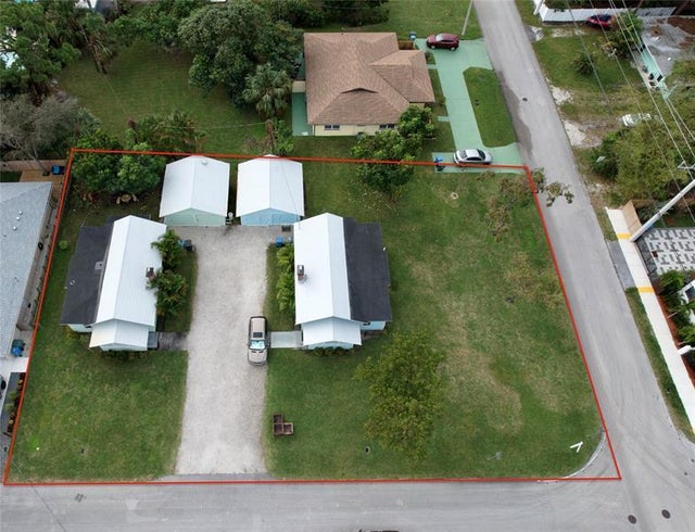 2 of 13 - 1338 - 1384 Ne 35th St, Oakland Park, FL