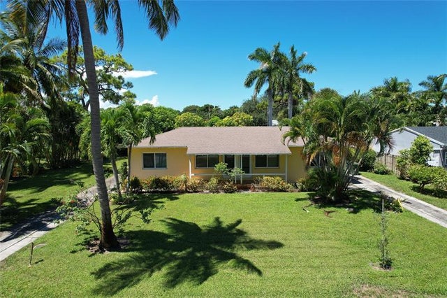 4 of 6 - 1383 Ne 34th Ct, Oakland Park, FL