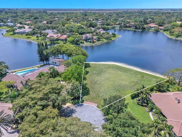 1 of 15 - 7531 Bristol Lane, Parkland, FL